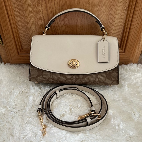 Coach Tilly Satchel 23 In Signature Crossbody Handbag Satchel - Picture 3 of 16